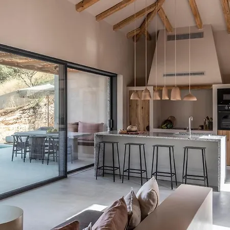 Βίλα Pera Perou Villa II