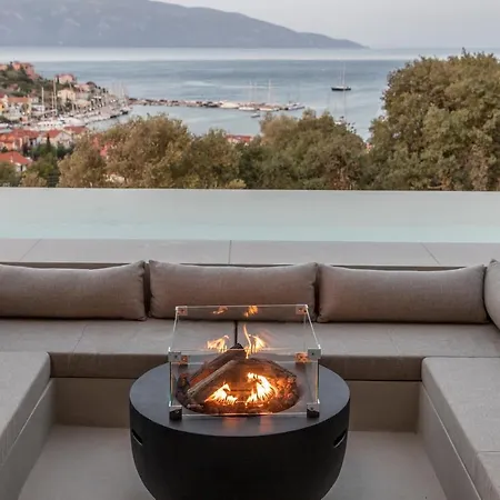 Βίλα Pera Perou Villa II *